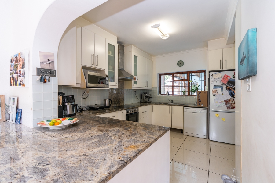 3 Bedroom Property for Sale in Pinelands Western Cape